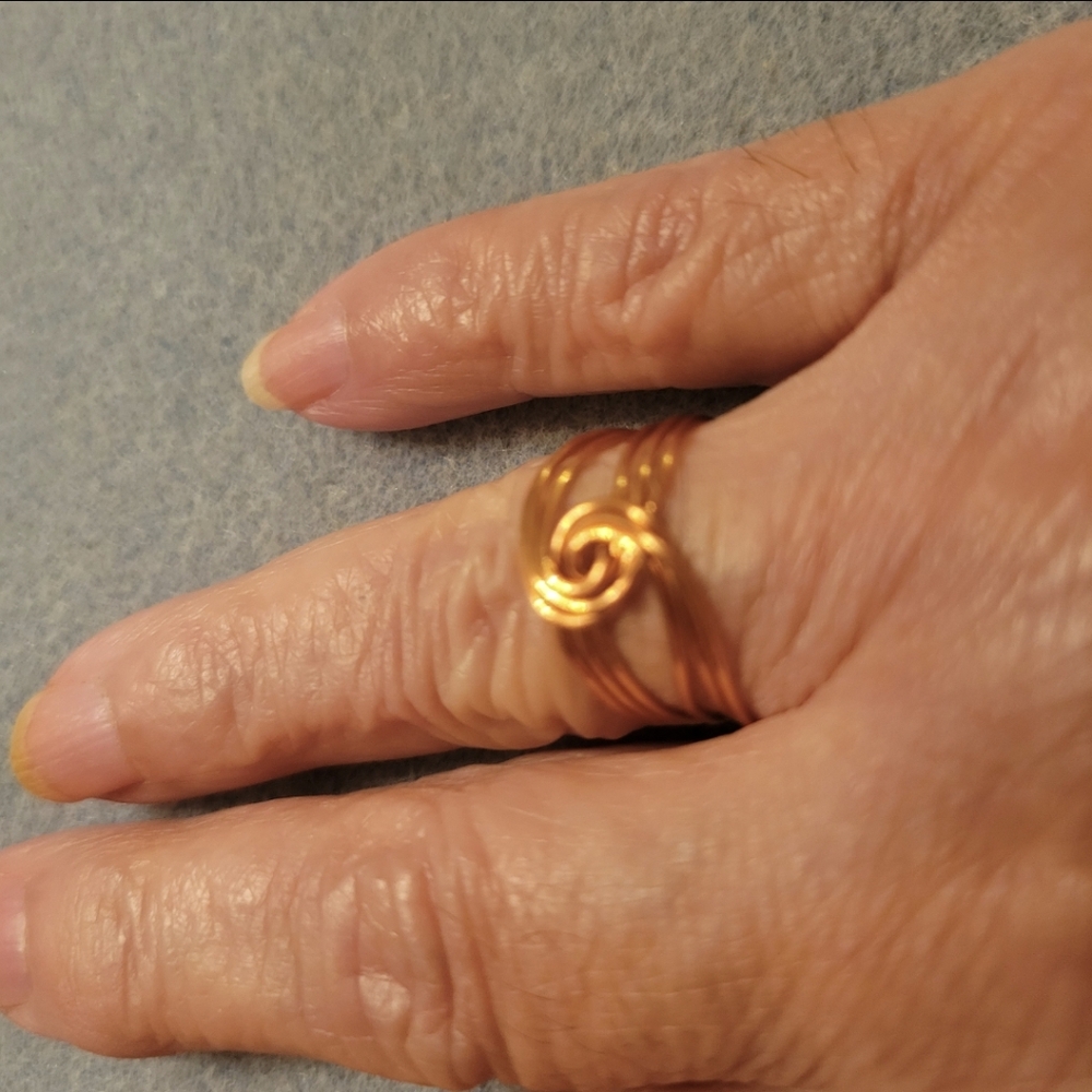 Tripled Twisted Copper Wire Rose Ring - image 8